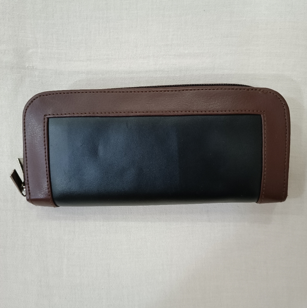 Sold🚫Sling and wallet set - Picture 9 of 12